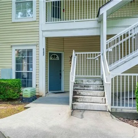 Buy this 2 bed condo on 6300 Wedgeview Court in Gwinnett County, GA 30084