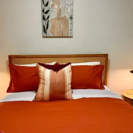 Rent this 1 bed apartment on Prahran VIC 3181