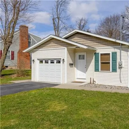 Rent this 2 bed house on 2 Cresthill Road in Village of Whitesboro, Whitestown