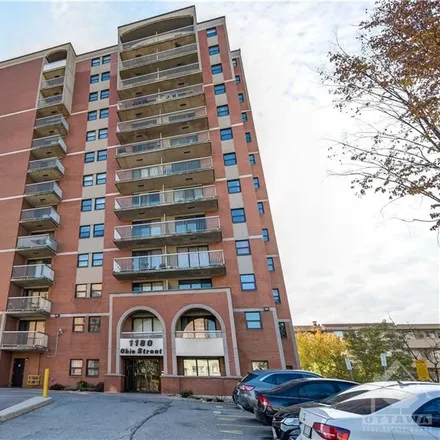 Image 2 - 1180 Ohio Street, Ottawa, ON K1H 8N6, Canada - Apartment for rent