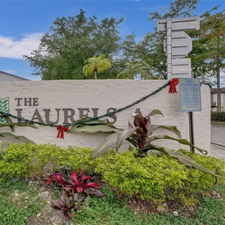 Buy this 1 bed condo on 321 East Laurel Drive in Margate, FL 33063