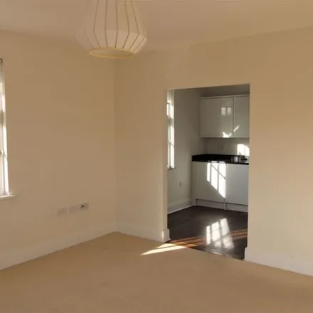 Image 2 - Furlong Mews, Dorchester, DT1 3DE, United Kingdom - Apartment for rent