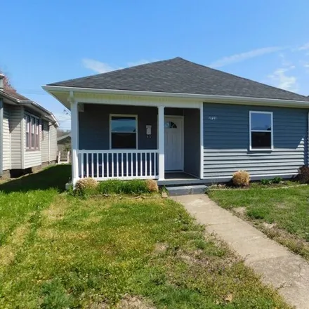 Buy this 2 bed house on 2743 South 5th Street in Ironton, OH 45638