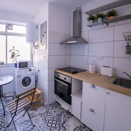 Rent this 3 bed apartment on Carrer de Menorca in 5, 46023 Valencia