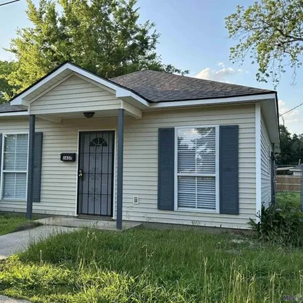 Rent this 3 bed house on 1669 North Street in Baton Rouge, LA 70802