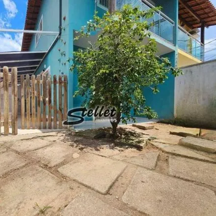 Buy this 2 bed house on Rua Fortaleza in Ouro Verde, Rio das Ostras - RJ