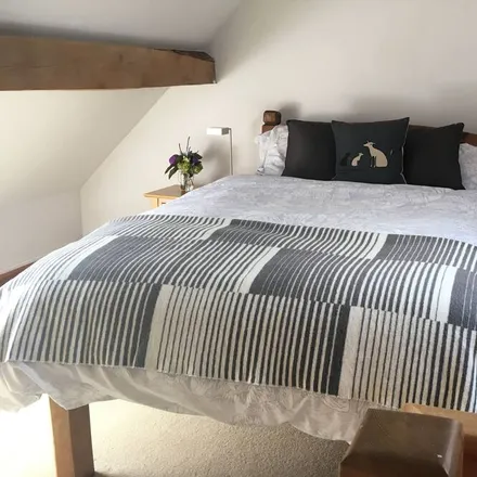 Rent this studio house on Sonning Common in RG4 9NU, United Kingdom