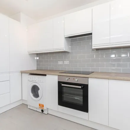 Image 3 - 25-62 Munster Square, London, NW1 3PG, United Kingdom - Apartment for rent