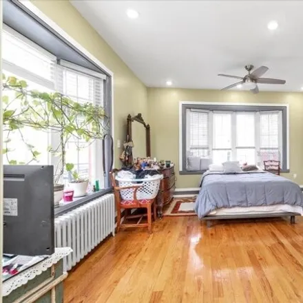Image 6 - 87-13 135th Street, New York, NY 11418, USA - House for sale