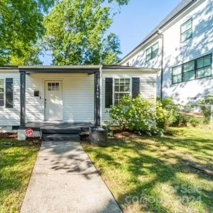 Buy this 2 bed house on 1404 Kennon Street in Charlotte, NC 28205