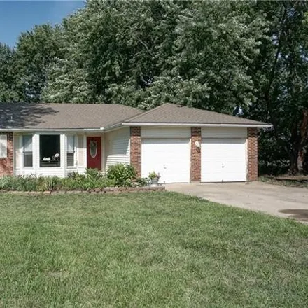 Buy this 3 bed house on 19490 South Lone Elm Road in Spring Hill, Johnson County