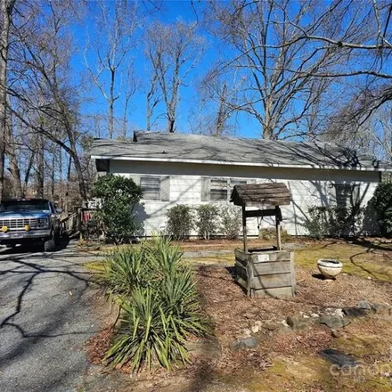 Buy this 3 bed house on 789 Lakewood Drive in Stallings, NC 28104