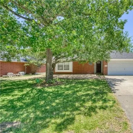 Rent this 3 bed house on 1576 Front Royal Drive in College Station, TX 77845