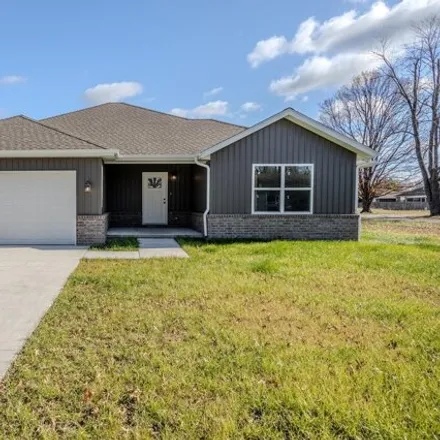 Buy this 3 bed house on 1008 North Albany Avenue in Bolivar, MO 65613