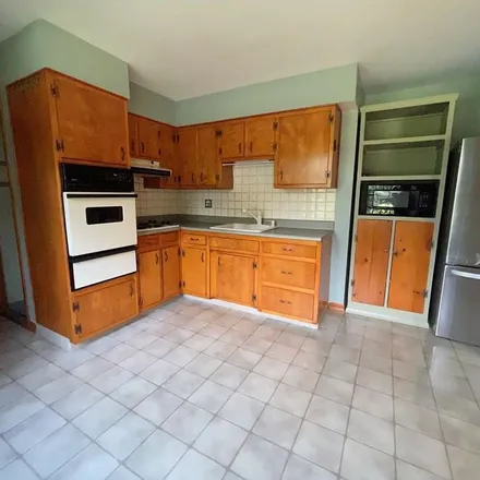 Rent this 3 bed apartment on 52 Fleetwood Drive in City of Newburgh, NY 12550