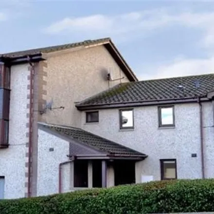 Rent this 1 bed apartment on Aldi in Cairnton Court, Westhill