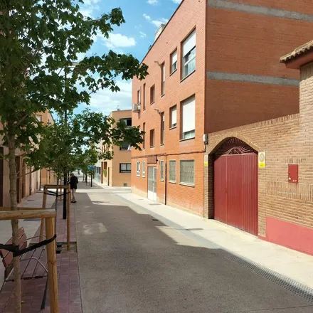 Image 5 - Centro de Juventud Valdefierro, Avenida de Valdefierro, 22, 50012 Zaragoza, Spain - Apartment for rent