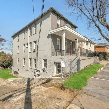 Image 2 - 241 Jessamine Avenue, Bryn Mawr Park, City of Yonkers, NY 10701, USA - House for sale