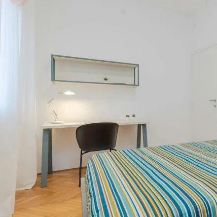 Rent this 5 bed room on Città Giardino - da Ignazio in Via Francesco Nullo 6, 35123 Padua Province of Padua