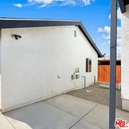 Image 3 - Avalon & 56th, East 56th Street, Los Angeles, CA 90011, USA - House for sale