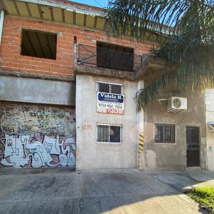 Buy this studio house on El Rodeo 1301 in Partido de Morón, El Palomar