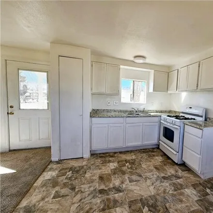 Image 4 - 2745 Hearne Avenue, New Kingman-Butler, Mohave County, AZ 86409, USA - Apartment for sale