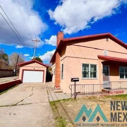 Buy this 2 bed house on 500 South 9th Avenue in Raton, NM 87740