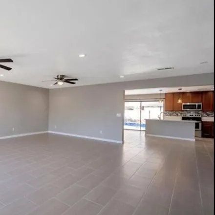 Image 2 - 4700 S Grandview Ave, Tempe, Arizona, 85282 - House for rent
