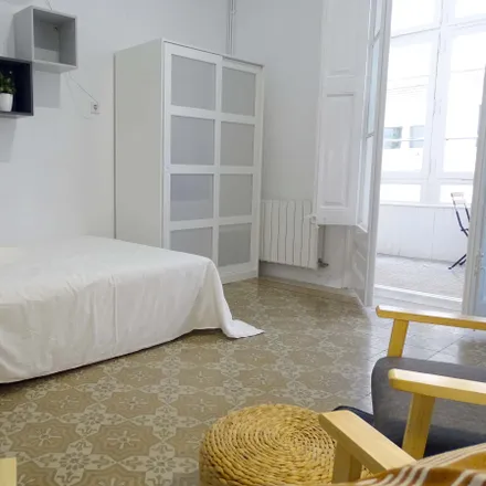 Rent this 9 bed room on Carrer Gran de Gràcia in 241, 08012 Barcelona
