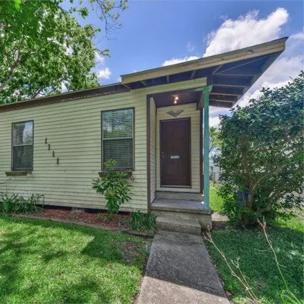 Image 1 - 1111 West 6th Street, Freeport, TX 77541, USA - House for sale