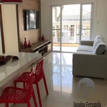 Buy this 2 bed house on Rua Juriti in Jardim Santo Antônio, Santo André - SP