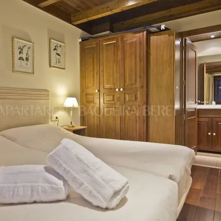 Rent this 3 bed apartment on 25598 Baqueira