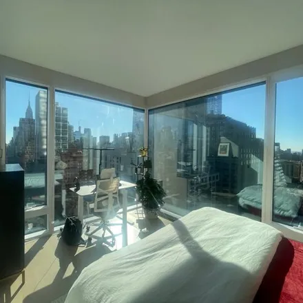 Image 7 - The Set, 455 10th Avenue, New York, NY 10018, USA - House for rent