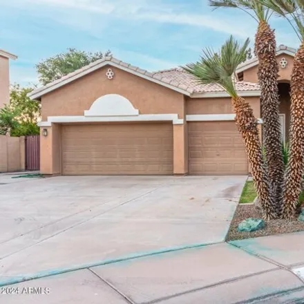 Buy this 4 bed house on 670 East Betsy Lane in Gilbert, AZ 85296