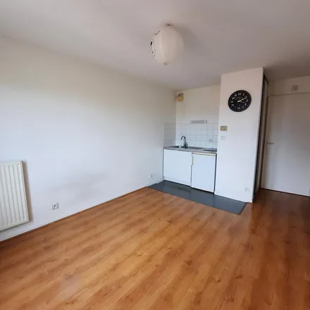 Rent this 1 bed apartment on 85 Rue de Maubec in 31300 Toulouse, France