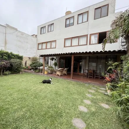 Image 1 - Institución educativa inicial Tiempo Para Jugar, Roca y Boloña Avenue 675, Miraflores, Lima Metropolitan Area 15047, Peru - House for sale