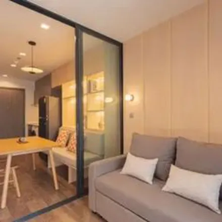 Rent this 1 bed apartment on unnamed road in Chatuchak District, Bangkok 10900
