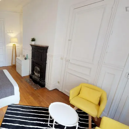 Image 5 - 3 Rue Marie Benoist, 75012 Paris, France - Room for rent