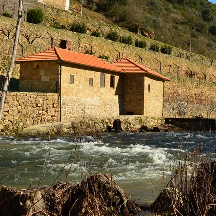 Rent this 1 bed house on Ervedosa do Douro