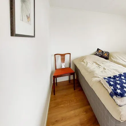 Rent this 3 bed house on Vittsjö in Hässleholmsvägen, 280 22 Vittsjö