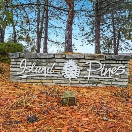 Image 6 - 4300 Island Pine Drive, Catawba Island Township, OH 43452, USA - House for sale