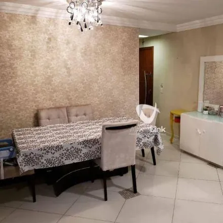 Buy this 2 bed apartment on Avenida Vitório Tafarello in Vila Quitauna, Osasco - SP