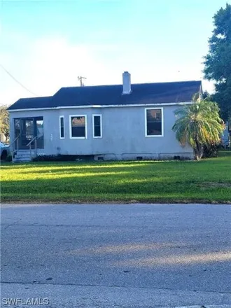 Image 1 - Central State Bank, West Sagamore Avenue, Clewiston, Hendry County, FL, USA - House for sale