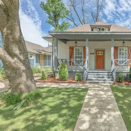 Buy this 3 bed house on 1002 S Willett St in Memphis, Tennessee
