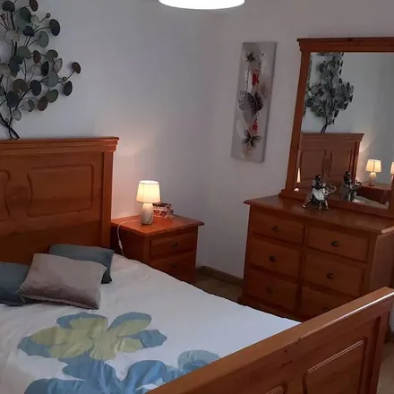 Rent this 1 bed apartment on Rua Escuteiros de Portugal in 2725-563 Rio de Mouro, Portugal