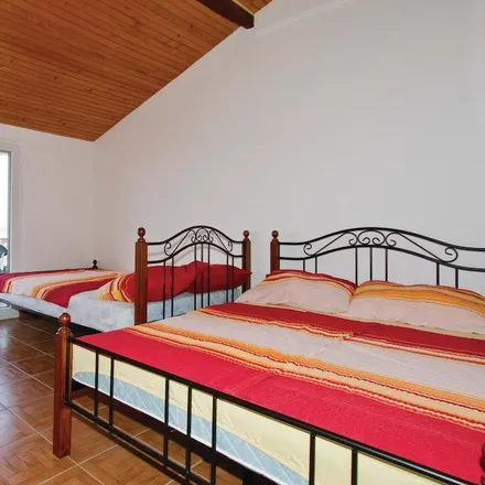 Rent this 2 bed apartment on Sv. Petar in 6039, 23205 Općina Bibinje