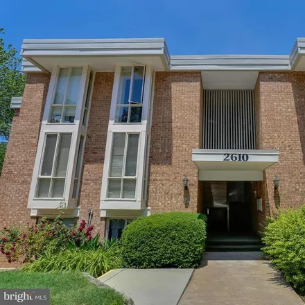 Rent this 3 bed apartment on 2608 Indian Drive in Huntington, VA 22303
