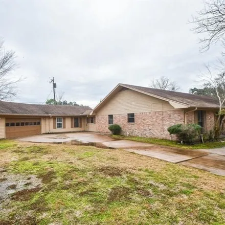 Image 2 - 1744 Glenview Drive, Alvin, TX 77511, USA - House for sale