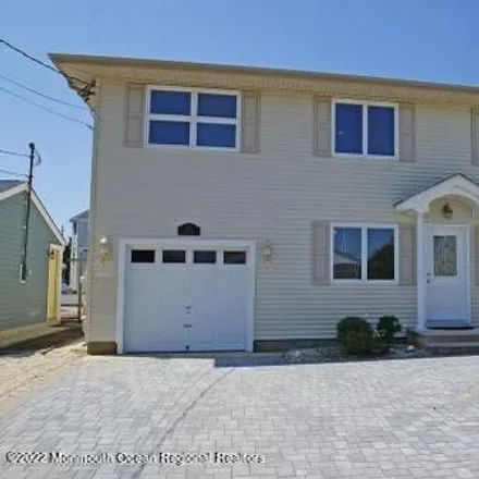 Image 3 - 222 Hayes Court, Silver Beach, Toms River, NJ 08735, USA - House for rent
