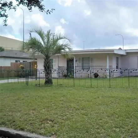 Image 7 - American Quality Roofing, 629 20th Street, Orlando, FL 32805, USA - House for sale